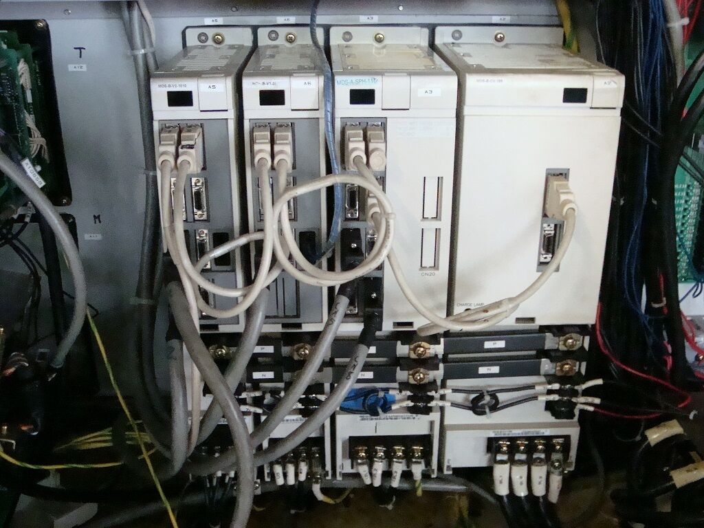 MDS-B-SPH-150三菱數(shù)控驅(qū)動器維修