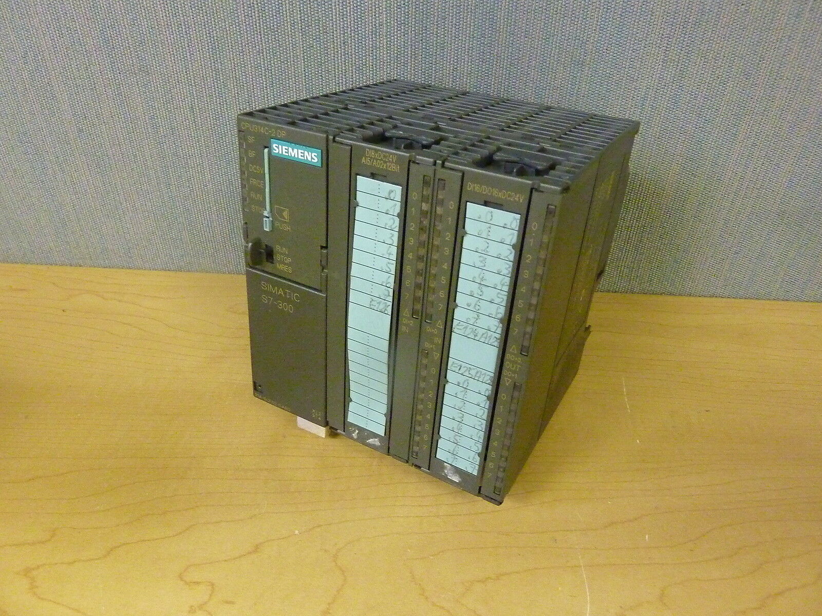 Siemens  S7-300 CPU314C-2DP西門子維修