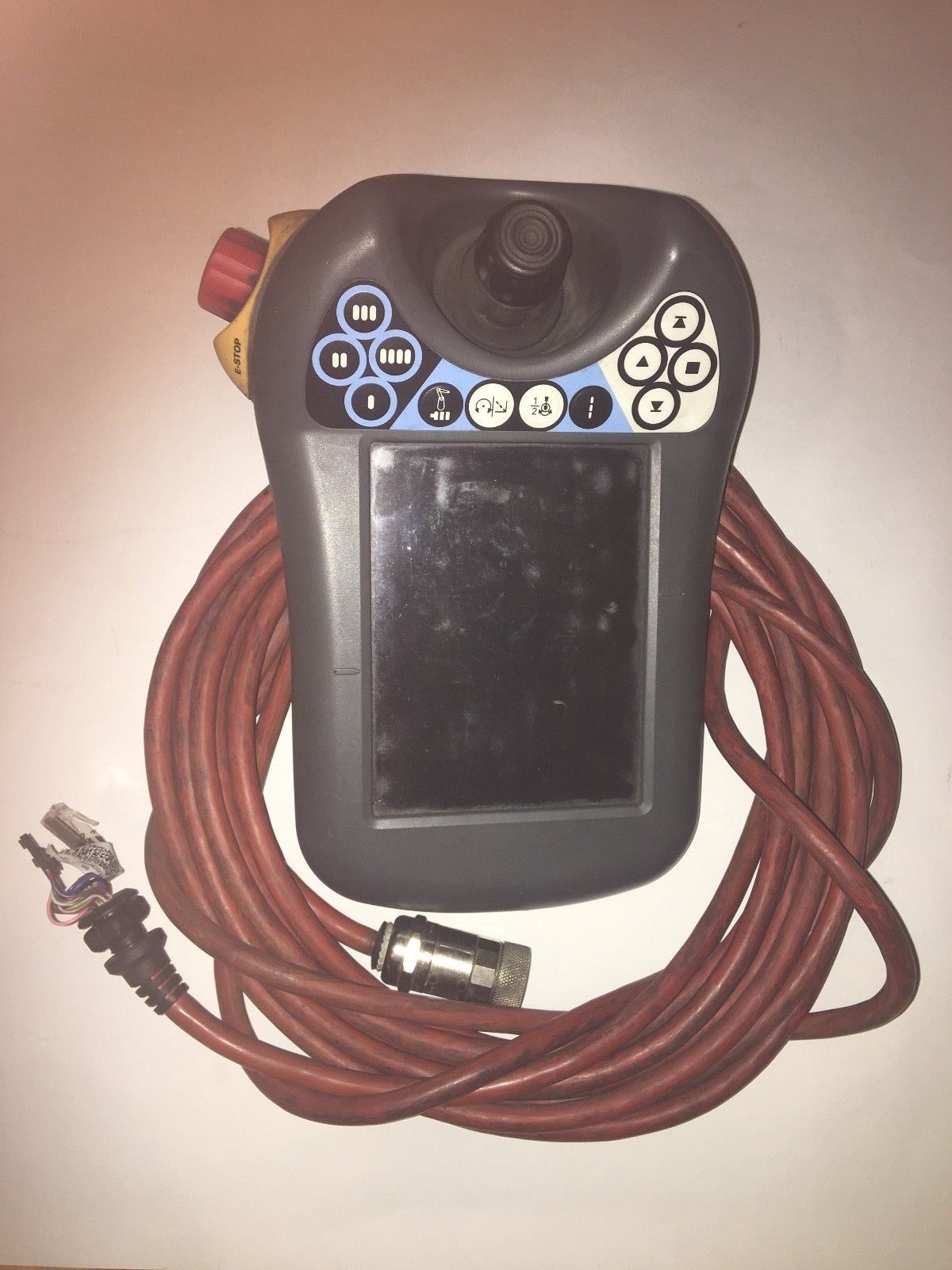ABB機器人維修，示教器修理